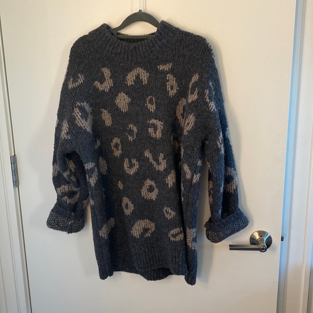 Leopard print sweater